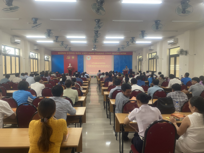 Khai giảng lớp Bồi dưỡng ngạch chuyên viên và tương đương năm 2024 (Lớp thứ hai)